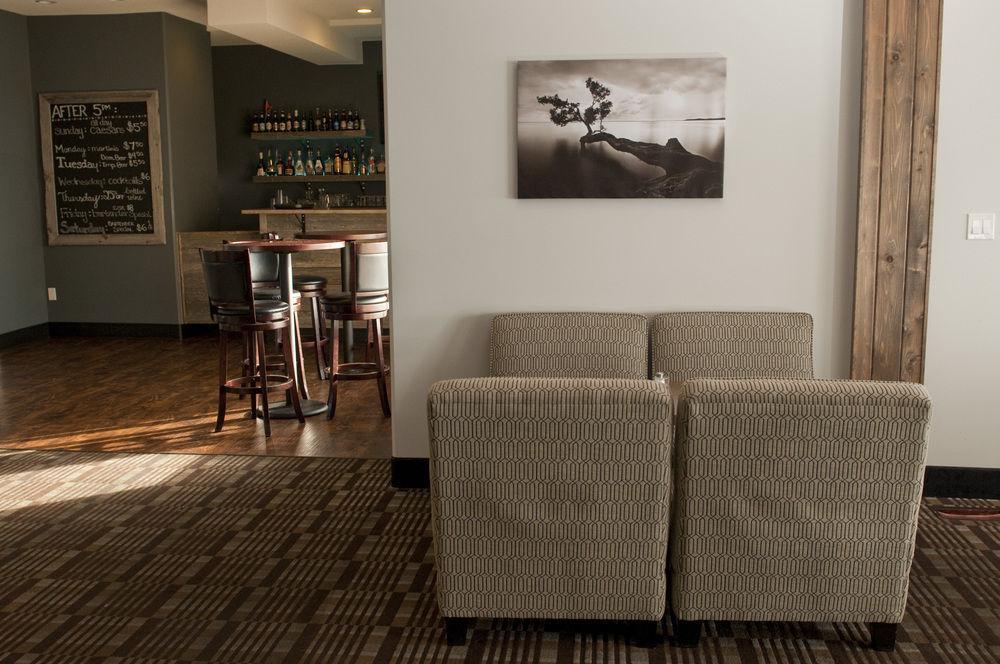 The View Hotel Fort Saint James Bagian luar foto