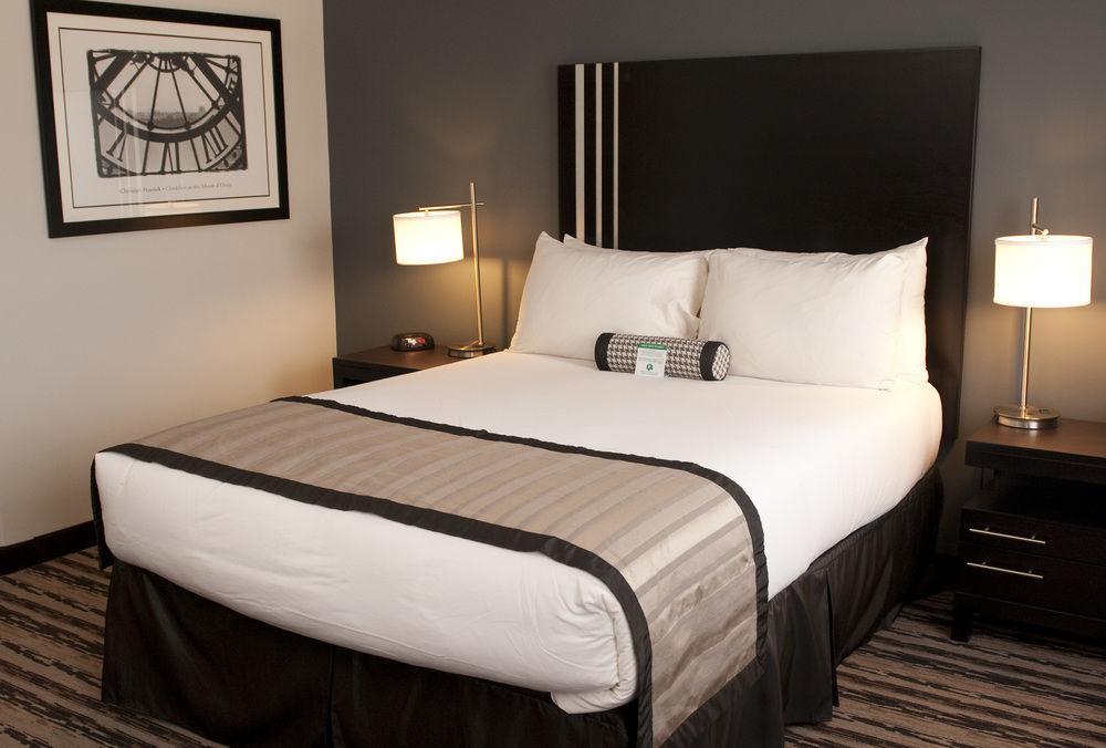 The View Hotel Fort Saint James Bagian luar foto