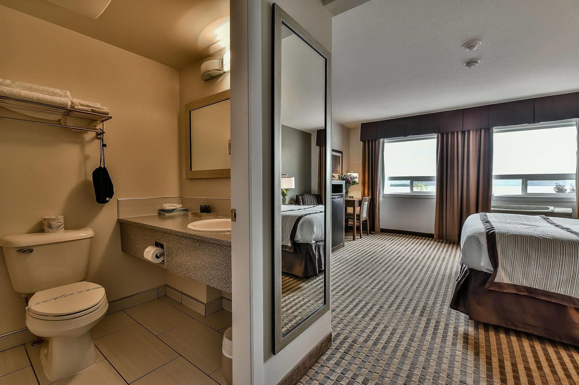 The View Hotel Fort Saint James Bagian luar foto
